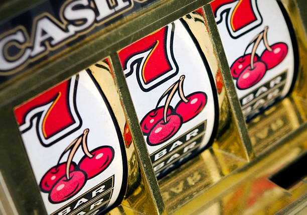 Live croupier conducting European Roulette spin